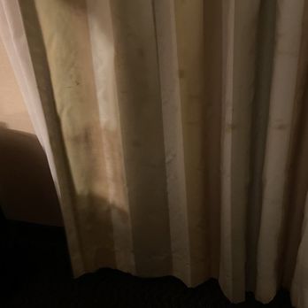 Embassy Suites by Hilton Birmingham - Filthy curtains - Hotels Near Me - Birmingham, Alabama Embassy Suites by Hilton Birmingham - Filthy curtains - Hotels Near Me - Birmingham, Alabama
