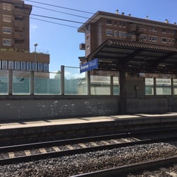 Stazione di Rifredi - Stazione di Rifredi: non c'è più la biglietteria ma ci sono le macchinette e rilasciano anche fattura