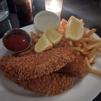 no. 7 - Chicken fingers - New American Near Me - Brooklyn, New York