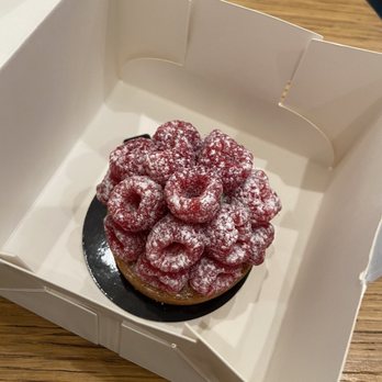 Maison Alyzee - raspberry tart - Bakeries Near Me - Mountain View, California Maison Alyzee - raspberry tart - Bakeries Near Me - Mountain View, California