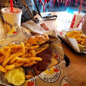 Dave's Hot Chicken - Delicious - Chicken Shop Near Me - Irvine, California