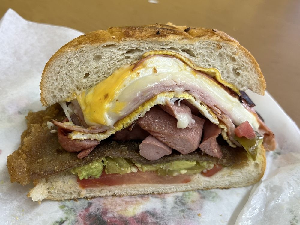Tortas Chilangas
