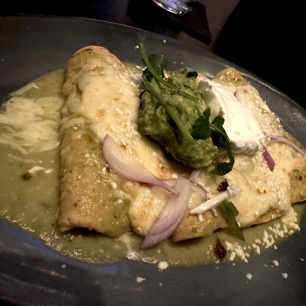 La Popular - Enchiladas Blancas Chicken - Cocktail Bars Near Me - Claremont, California La Popular - Enchiladas Blancas Chicken - Cocktail Bars Near Me - Claremont, California