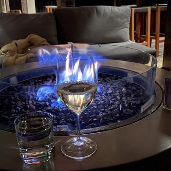 The Piccolo at Paso Robles Inn - Welcome wine by the rooftop fire pit - Hotels Near Me - Paso Robles, California The Piccolo at Paso Robles Inn - Welcome wine by the rooftop fire pit - Hotels Near Me - Paso Robles, California