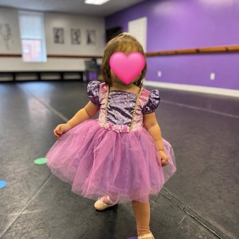 Kelly's School Of Dance - Becoming a Ballerina - Dance Schools Near Me - Sanford, North Carolina Kelly's School Of Dance - Becoming a Ballerina - Dance Schools Near Me - Sanford, North Carolina