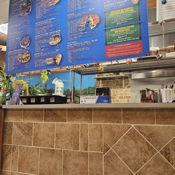 Tacos El Tio - Mexican Near Me - Libertyville, Illinois