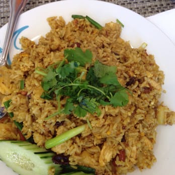 Thai Way - Pineapple fried rice - Thai Near Me - Santa Ana, California Thai Way - Pineapple fried rice - Thai Near Me - Santa Ana, California