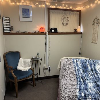 Jaspers Healing Touch Reiki - 211 Hurley Ave Suite5, Kingston, NY. Our Reiki space! - Reiki Near Me - Kingston, New York Jaspers Healing Touch Reiki - 211 Hurley Ave Suite5, Kingston, NY. Our Reiki space! - Reiki Near Me - Kingston, New York