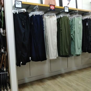 Gap Factory - Men's Clothing Near Me - Gonzales, Louisiana
