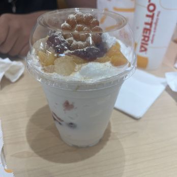 LOTTERIA Fullerton - Cup Bingsu - Burgers Near Me - Fullerton, California