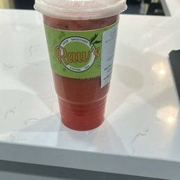 Strawberry refreshing tea