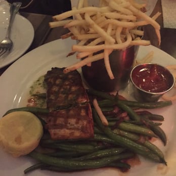 Rock'N Fish - Salmon - Seafood Near Me - Manhattan Beach, California