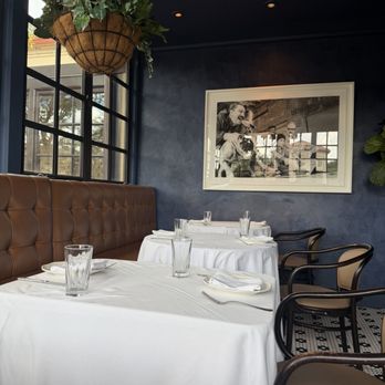 Fachini - Dining section in bar area - Italian Near Me - Dallas, Texas Fachini - Dining section in bar area - Italian Near Me - Dallas, Texas