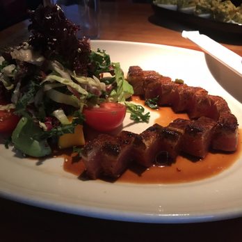 Rutherford Grill - Flying Tuna Tartare - American Near Me - Rutherford, California