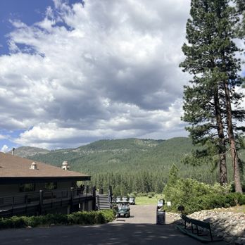 Longboards Bar & Grill - View - New American Near Me - Blairsden-Graeagle, California Longboards Bar & Grill - View - New American Near Me - Blairsden-Graeagle, California