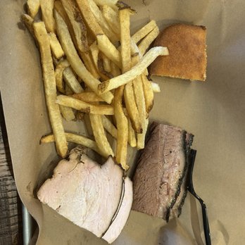Mission BBQ - 2 meat sampler - Salad Near Me - Riverview, Florida