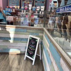 Flavors Ice Cream - Inside looks like  See menu .......
