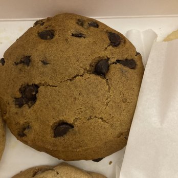 Crumbl - Aliana - Pumpkin Chocolate Chip - Bakeries Near Me - Richmond, Texas Crumbl - Aliana - Pumpkin Chocolate Chip - Bakeries Near Me - Richmond, Texas