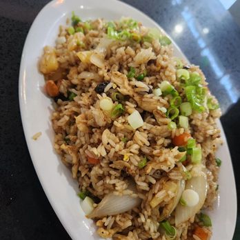 Sweet Rice - Pineapple Fried Rice (chicken and 2 stars spicy level) - Laotian Near Me - Auburn, Washington Sweet Rice - Pineapple Fried Rice (chicken and 2 stars spicy level) - Laotian Near Me - Auburn, Washington