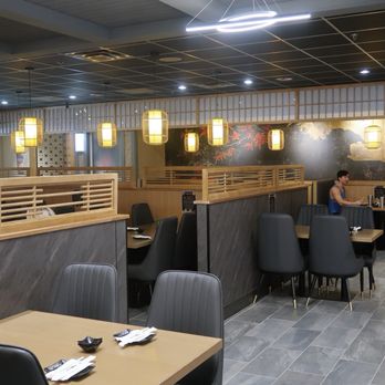 Shin Sushi - Dinning area - Sushi Bars Near Me - Clermont, Florida Shin Sushi - Dinning area - Sushi Bars Near Me - Clermont, Florida