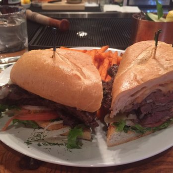 Bodega Sur - Lomito Sandwich with sweet potato fries - Wine Bars Near Me - Chicago, Illinois