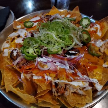 Batch - Buffalo chicken nachod - American Near Me - Miami, Florida Batch - Buffalo chicken nachod - American Near Me - Miami, Florida