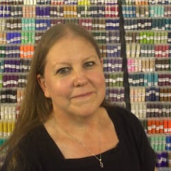 Cindy's Crafts - BEADS galore! Beading supplies shipped worldwide. Great selection and service. Classes too!