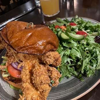 Union Kitchen - Fried chicken sandwich with Mike's hot honey - American Near Me - West Hartford, Connecticut Union Kitchen - Fried chicken sandwich with Mike's hot honey - American Near Me - West Hartford, Connecticut