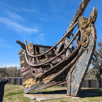 Jan's Cajun Restaurant - Ship - American Near Me - Jean Lafitte, Louisiana