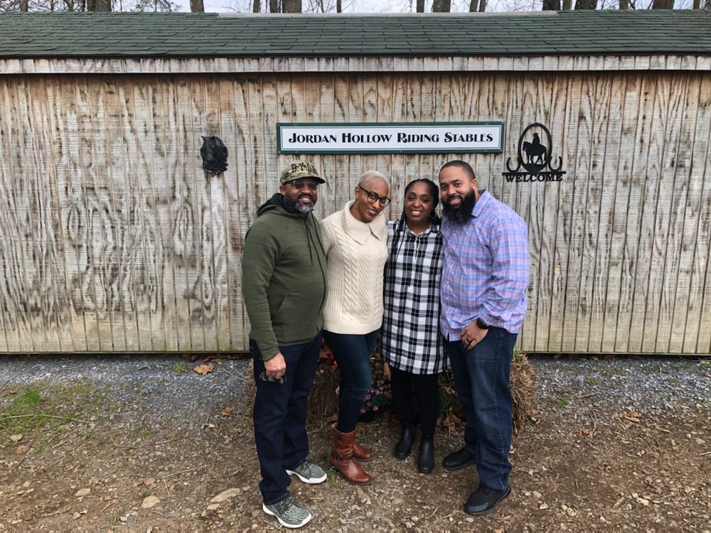 JORDAN HOLLOW STABLES Updated August 2024 49 Photos & 59 Reviews