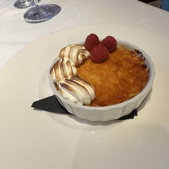 Cru Uncorked - Key lime crème brûlée - French Near Me - Moreland Hills, Ohio Cru Uncorked - Key lime crème brûlée - French Near Me - Moreland Hills, Ohio