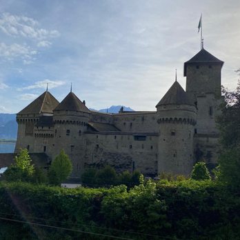 Schloss Chillon - Supernatural Readings Near Me - Veytaux, VD