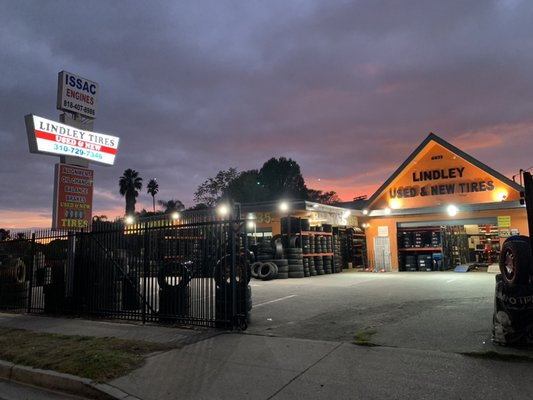 Tire, brakes, oil change, Alignment,suspension, engine, - Tires,brakes,oil change,suspension,Alignment Tire, brakes, oil change, Alignment,suspension, engine, - Tires,brakes,oil change,suspension,Alignment