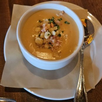 Seasons 52 - New American Near Me - Edison, New Jersey