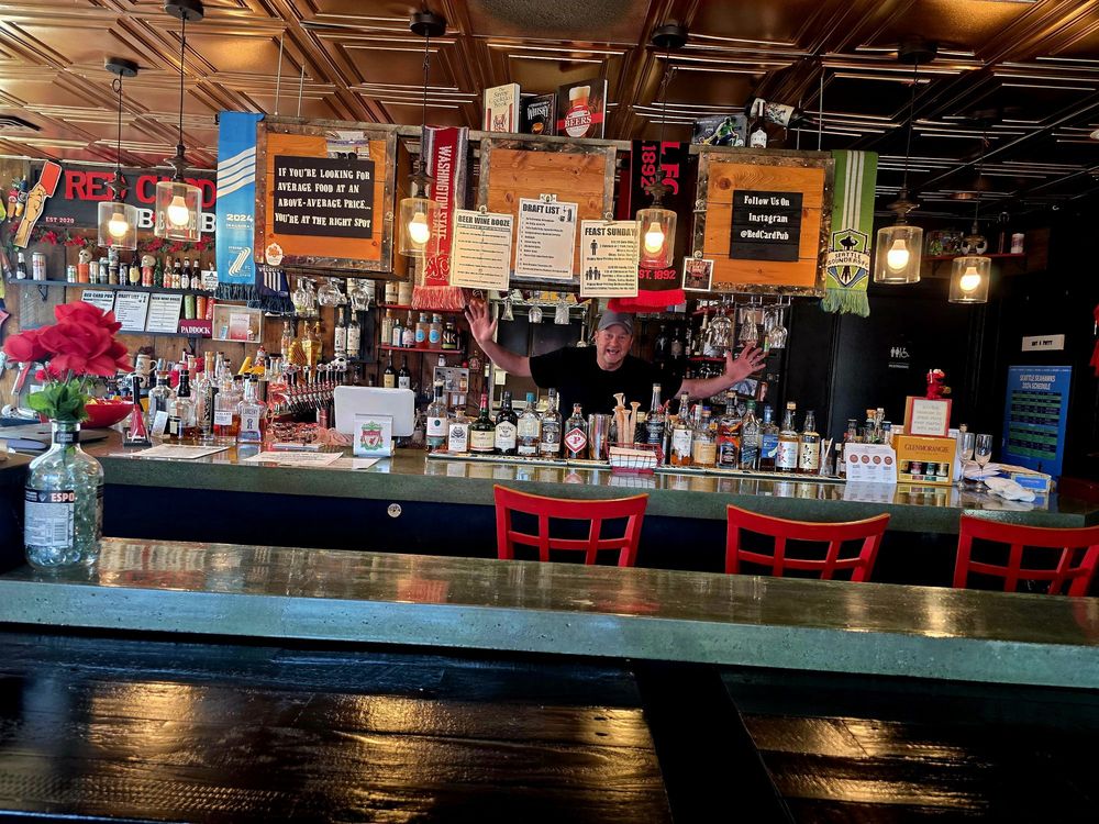 Red Card Pub & Tex-Mex Taco Bar Logo