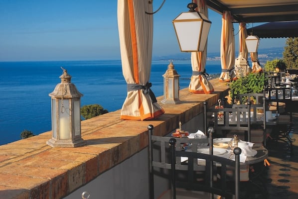 Hotel Villa Carlotta Taormina by null