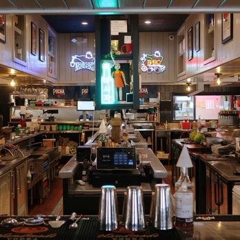 Pocha 93 - Bar area - Cocktail Bars Near Me - Orlando, Florida