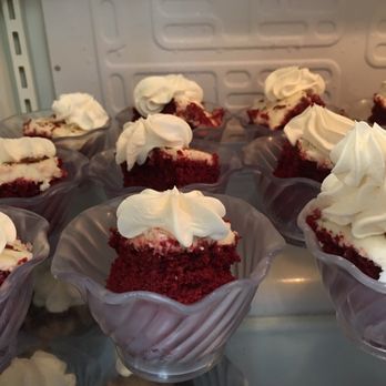 Tom’s Kountry Kitchen - Red Velvet Cake - American Near Me - Kinsley, Kansas