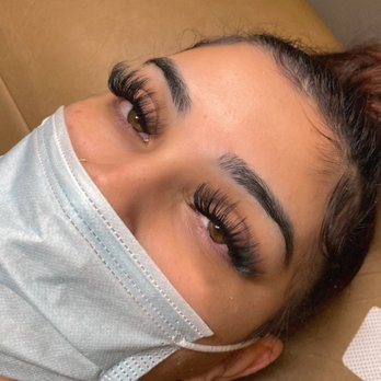 Mlklashes - long wispy volume set - Eyelash Service Near Me Mlklashes - long wispy volume set - Eyelash Service Near Me