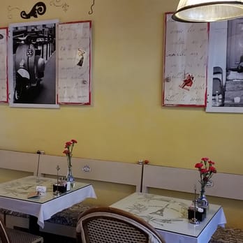 Crepes de Paris - Cute setup - Breakfast & Brunch Near Me - Pasadena, California Crepes de Paris - Cute setup - Breakfast & Brunch Near Me - Pasadena, California