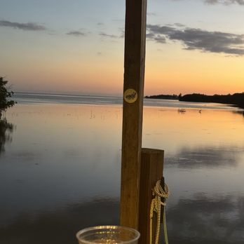 Geiger Key Marina - Beautiful sunset - Seafood Near Me - Key West, Florida Geiger Key Marina - Beautiful sunset - Seafood Near Me - Key West, Florida
