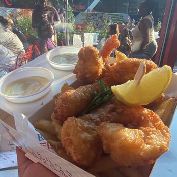 Gordon Ramsay Fish & Chips - Fish & Shrimp Combo - Fish & Chips Near Me - Washington, DC, District of Columbia