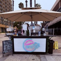 Their cute little stand