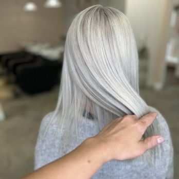 Oro Salon - Bleach roots - Hair Salons Near Me - Waterloo, Ontario Oro Salon - Bleach roots - Hair Salons Near Me - Waterloo, Ontario