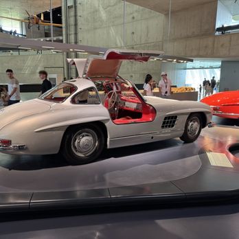Mercedes-Benz-Museum - Gullwings? Yes please! - Museums Near Me - Stuttgart, BW Mercedes-Benz-Museum - Gullwings? Yes please! - Museums Near Me - Stuttgart, BW