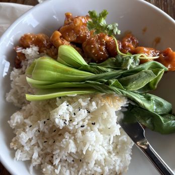 Summer Buffalo - Thai Near Me - Los Angeles, California Summer Buffalo - Thai Near Me - Los Angeles, California