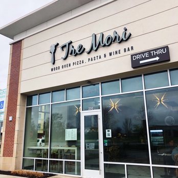 I Tre Mori - Outside (there's a drive-thru!) - Pizza Near Me - Indianapolis, Indiana