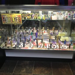 D&J Vapors - Authentic Avid Lyfe