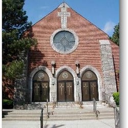 Holy Family Roman Catholic Church