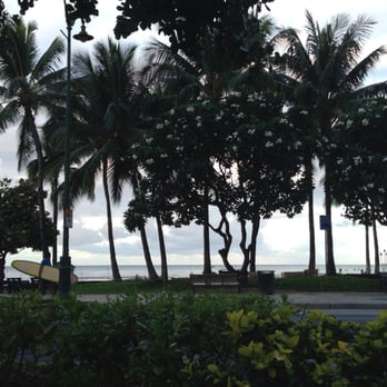 Eggs 'n Things - Waikiki Beach Eggspress - View from breakfast - Breakfast & Brunch Near Me - Honolulu, Hawaii